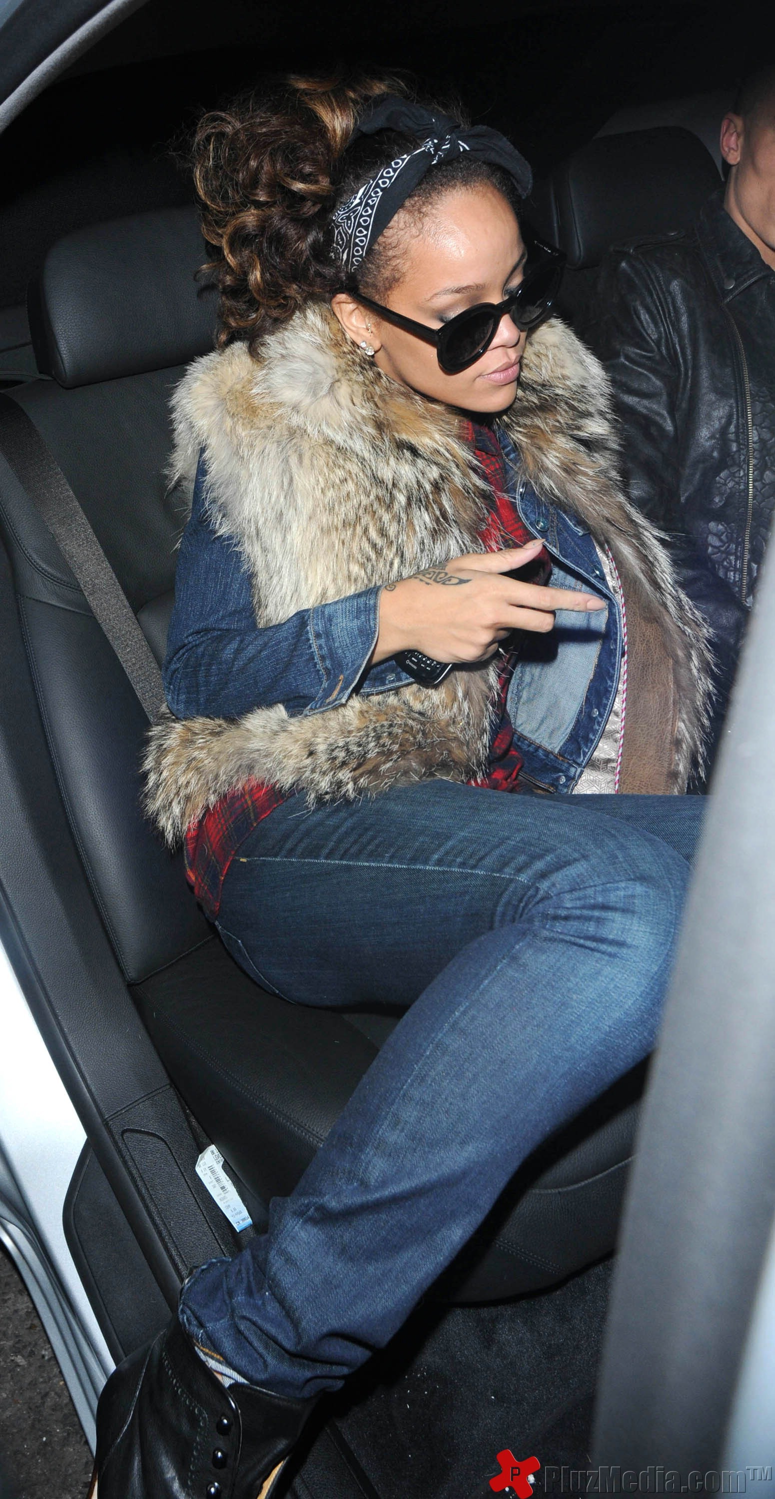 Rihanna outside Mahiki Club in Mayfair | Picture 96818